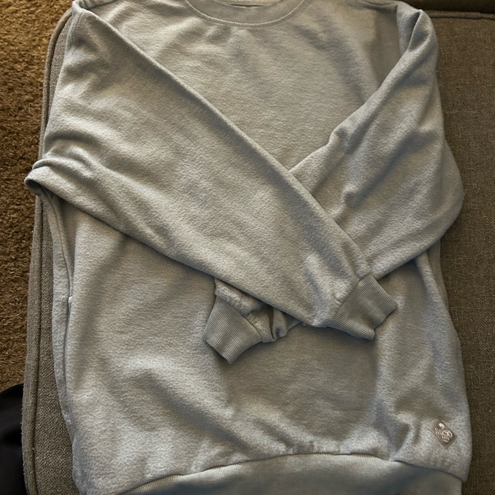 Gray Crew Neck Sweatshirt Soft Cotton Blend